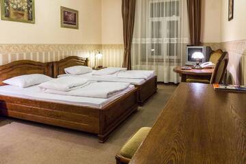 Фото номера Просторный одноместный номер Отель Hotel Staromiejski г. Красныстав 3