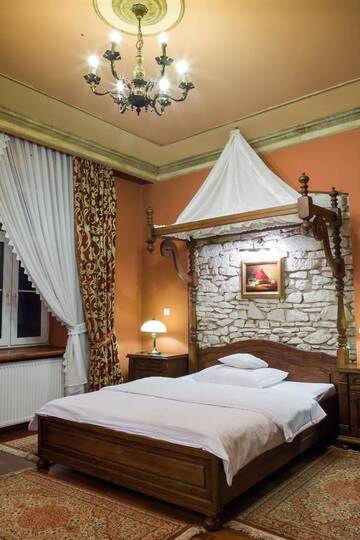 Фото номера Апартаменты Делюкс Отель Hotel Staromiejski г. Красныстав 5