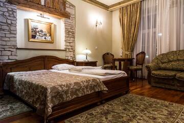 Фото номера Апартаменты Отель Hotel Staromiejski г. Красныстав 4